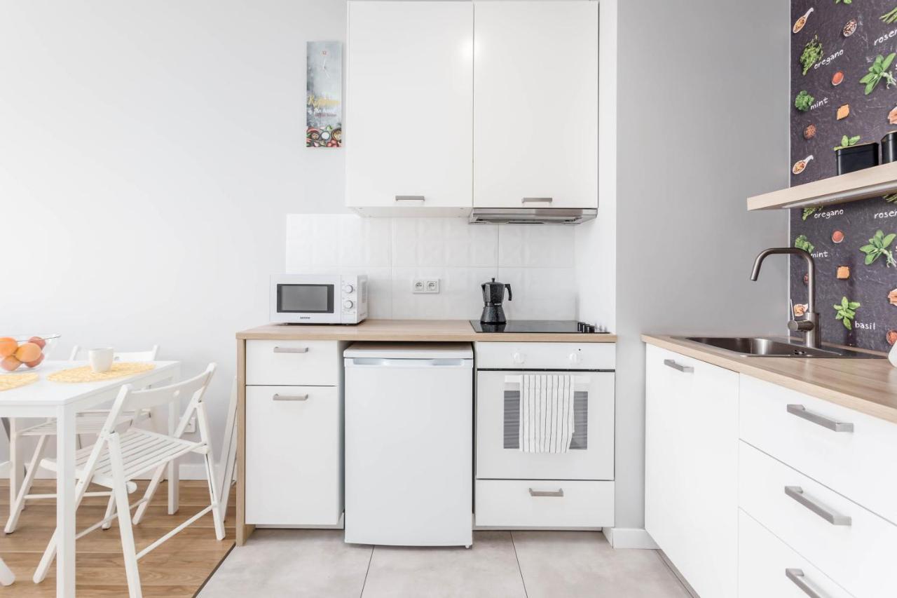 Chill Apartments Family Apartments วอร์ซอ ภายนอก รูปภาพ